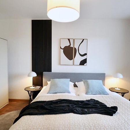 Sabe Apartment: Balcony + Free Parking + Netflix Wuppertal Eksteriør billede